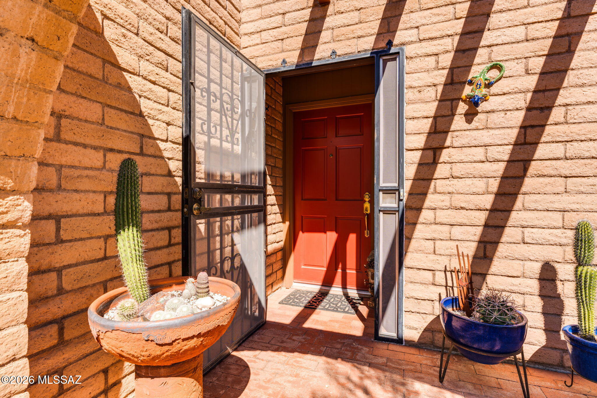 8451 E Tourmaline Drive