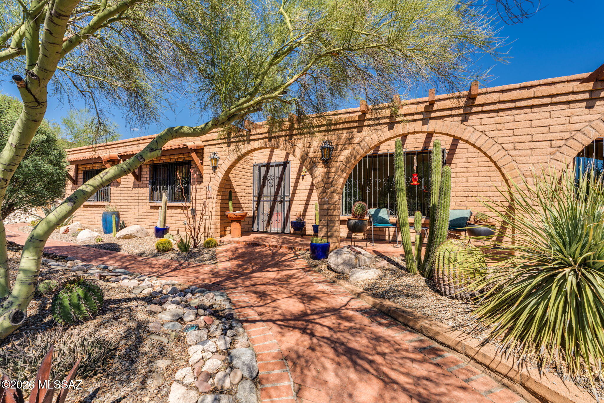 8451 E Tourmaline Drive