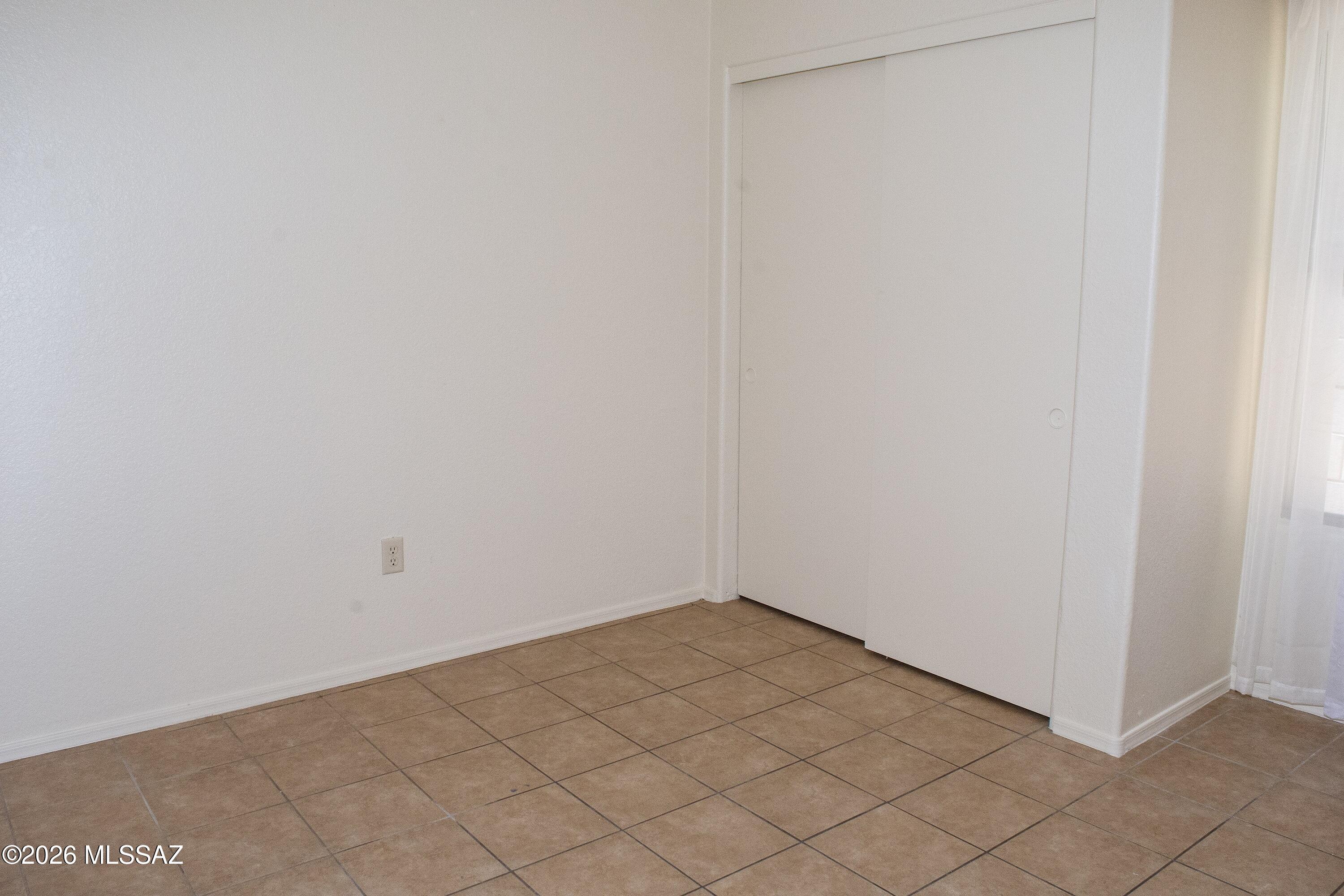 Tres Pueblos - Residential