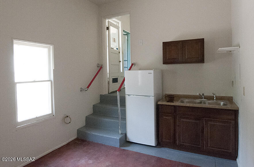 West University Court (1-7) - Residential