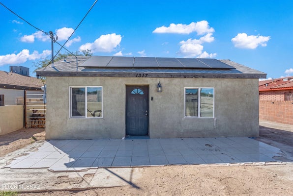 1317 S 11TH AVE, TUCSON, AZ 85713 - Image 32d3ef07754f33c970fcb274d7d2cbf5/389021159