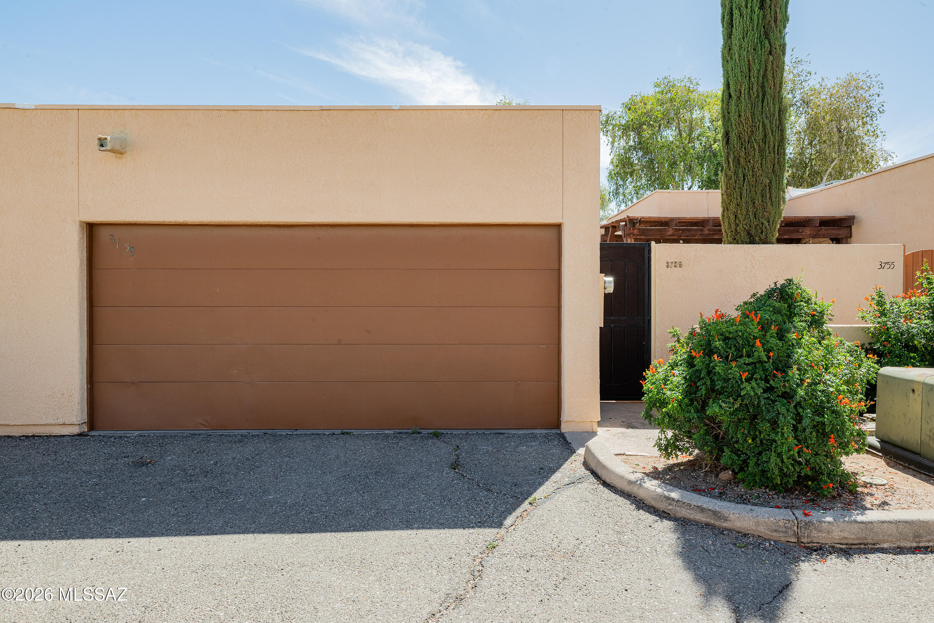 La Fontana (1-22) - Residential