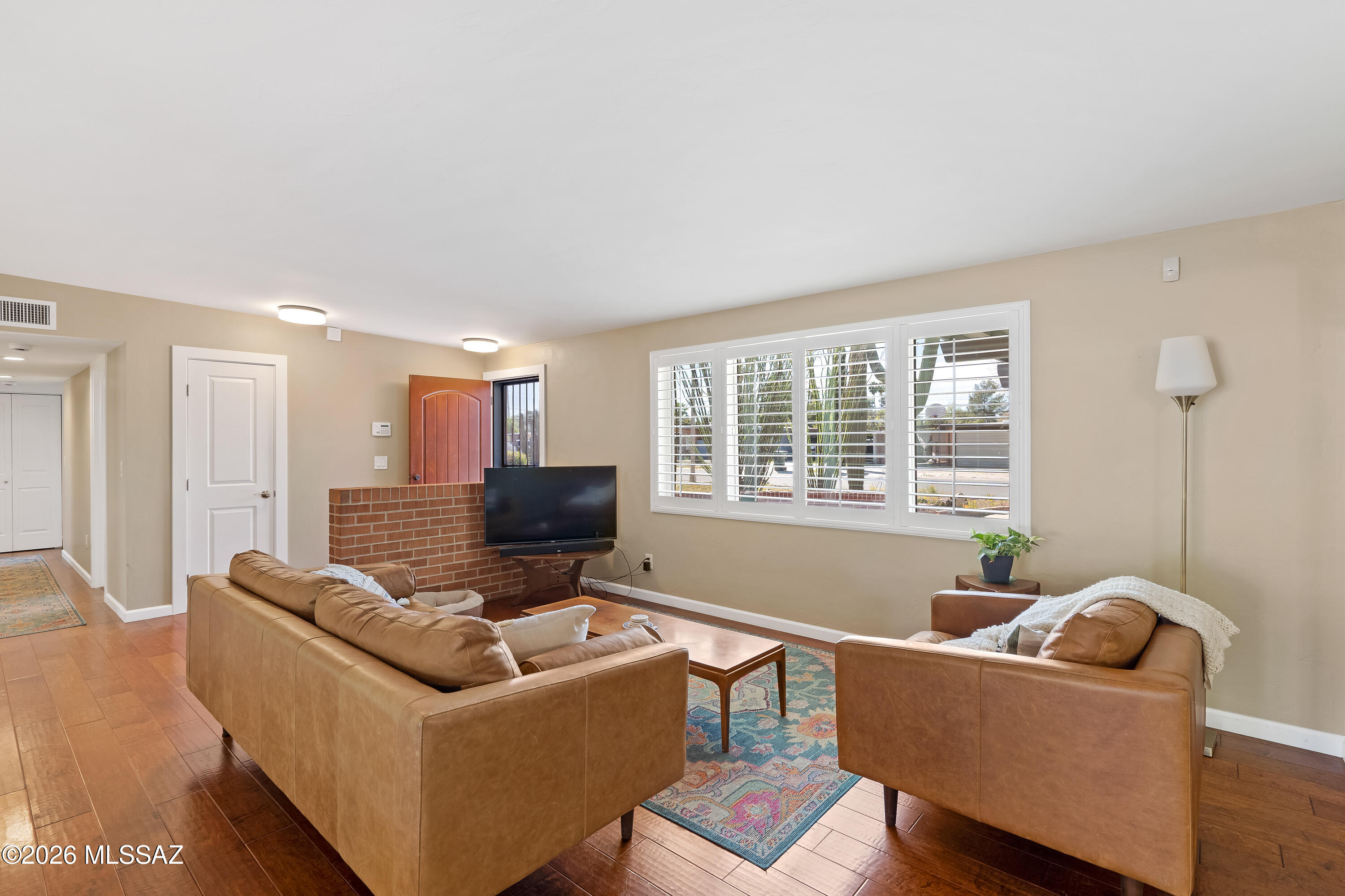 4925 E Copper Street