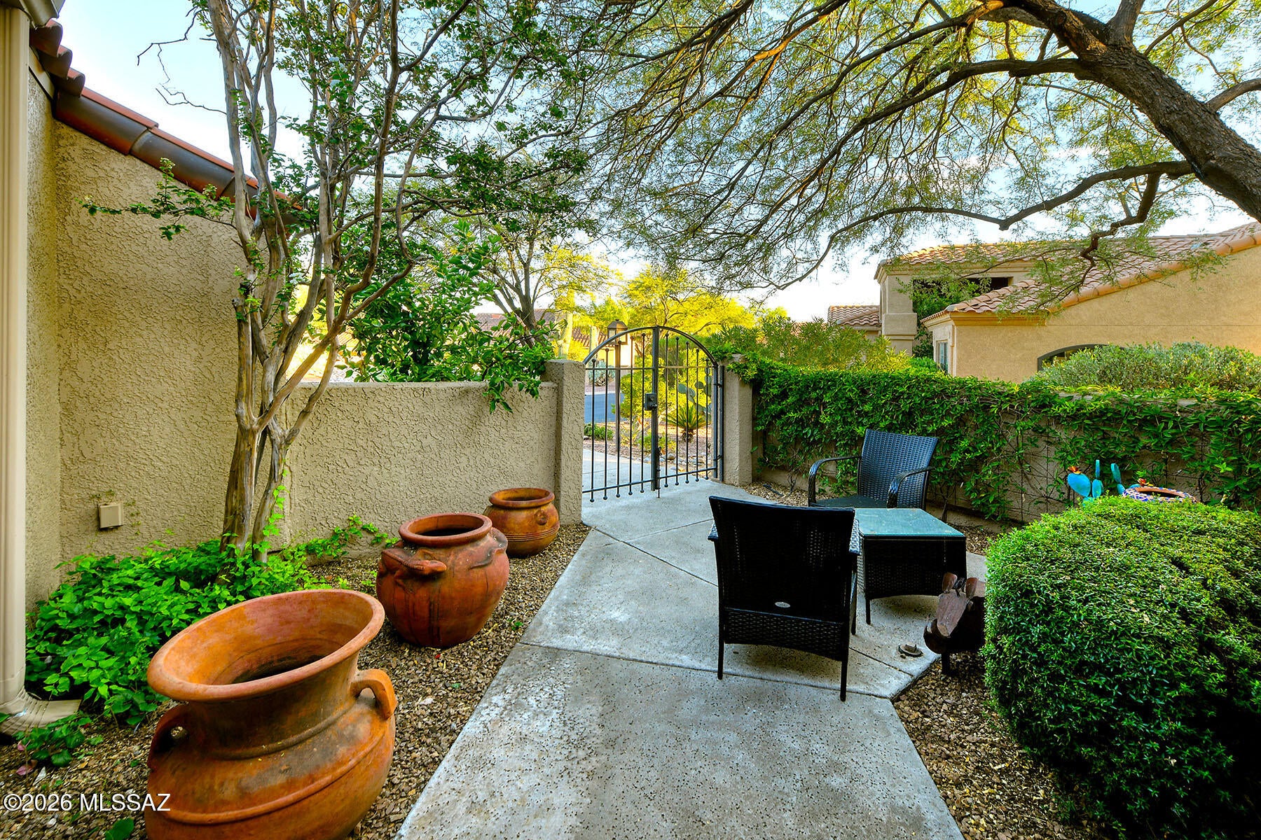 6113 N Black Bear Loop