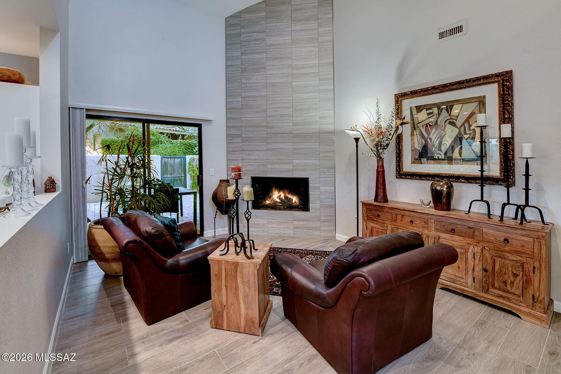 6113 N Black Bear Loop