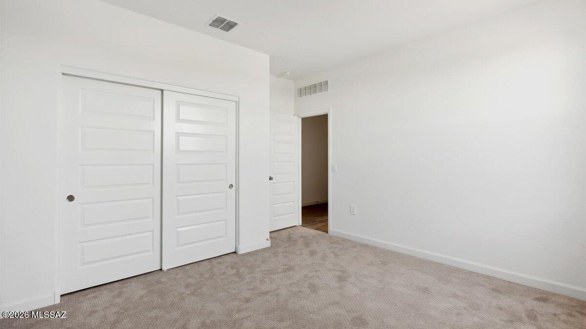 Entranda Del Toro - Residential