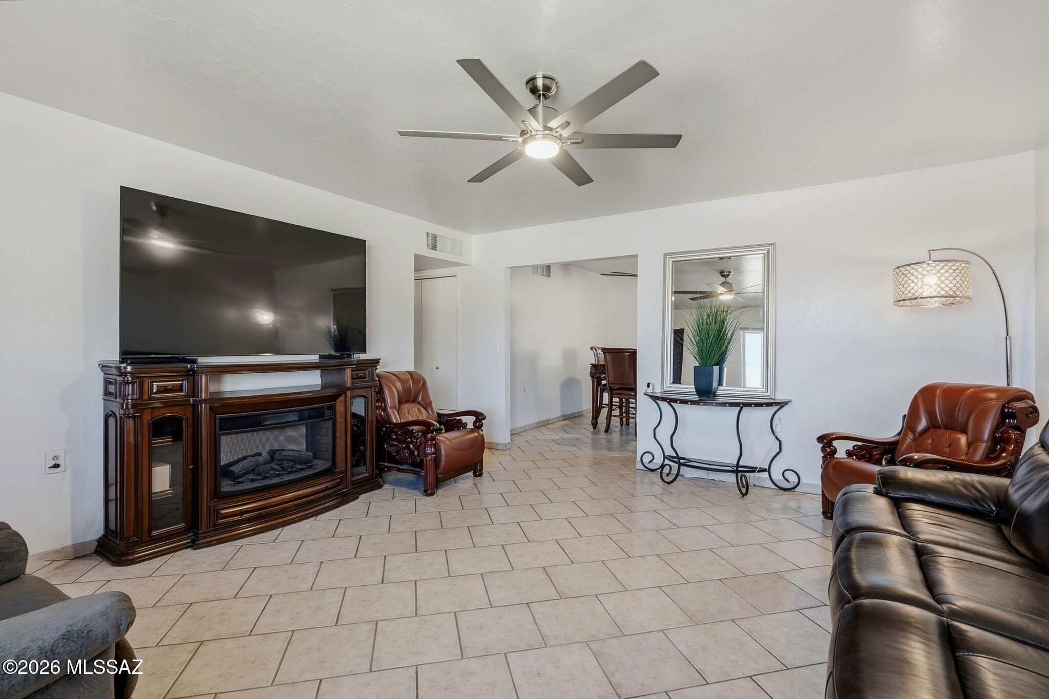 4690 S Stewart Avenue