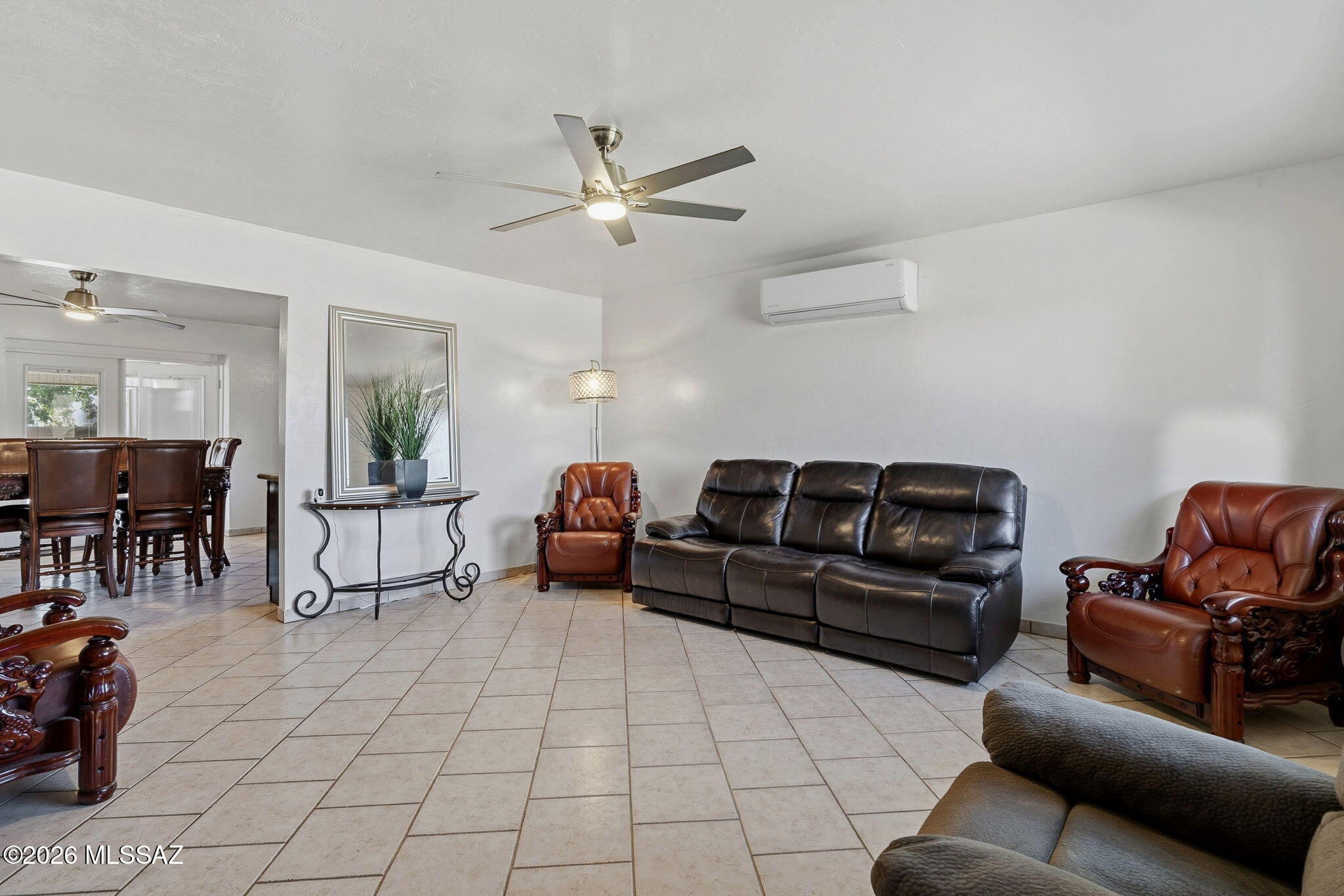 4690 S Stewart Avenue