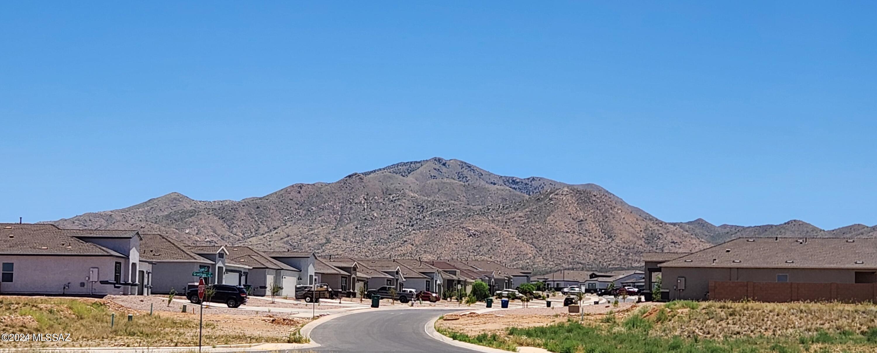 455 W Lexington Street