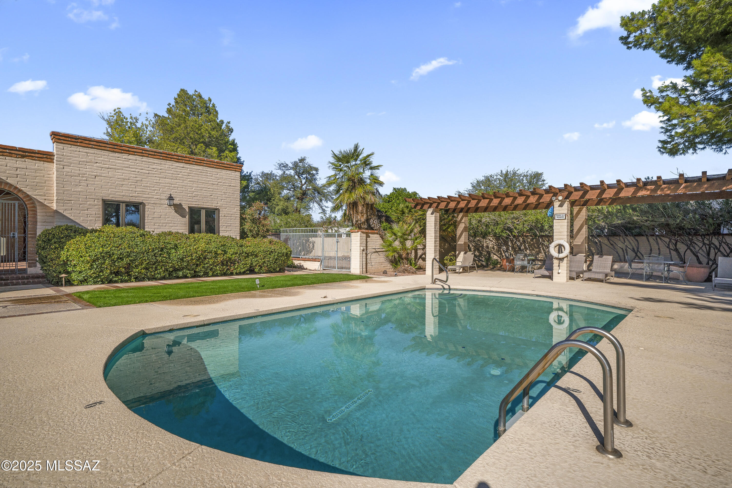 San Miguel (1-40) - Residential
