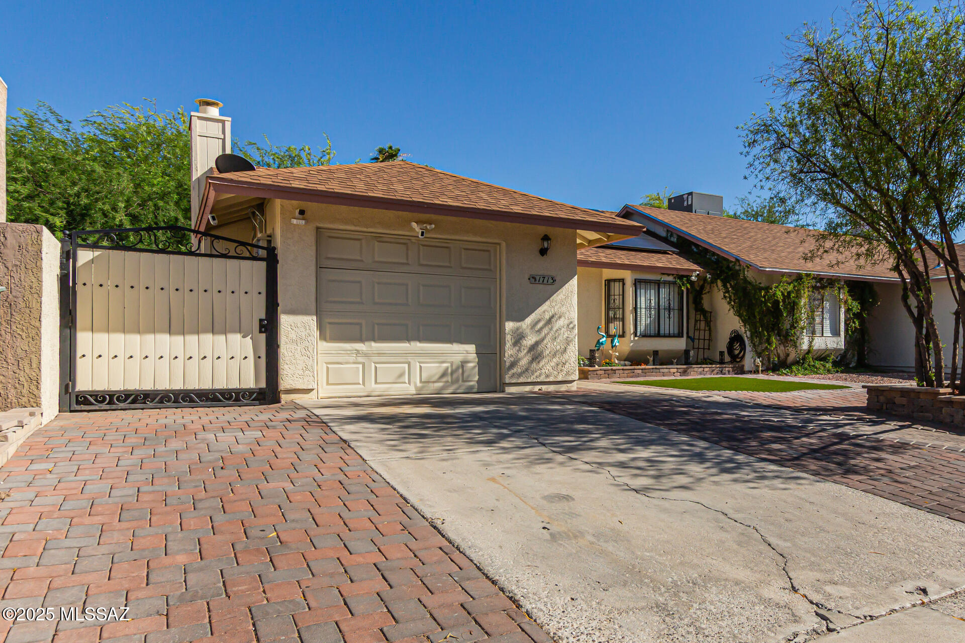 Oakbrook Villas Midvale Park (1-157) - Residential