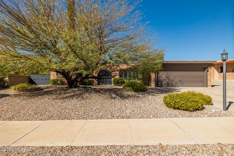 Photo of 9021 E Henry Place, Tucson, AZ 85710 (MLS # 22607680)
