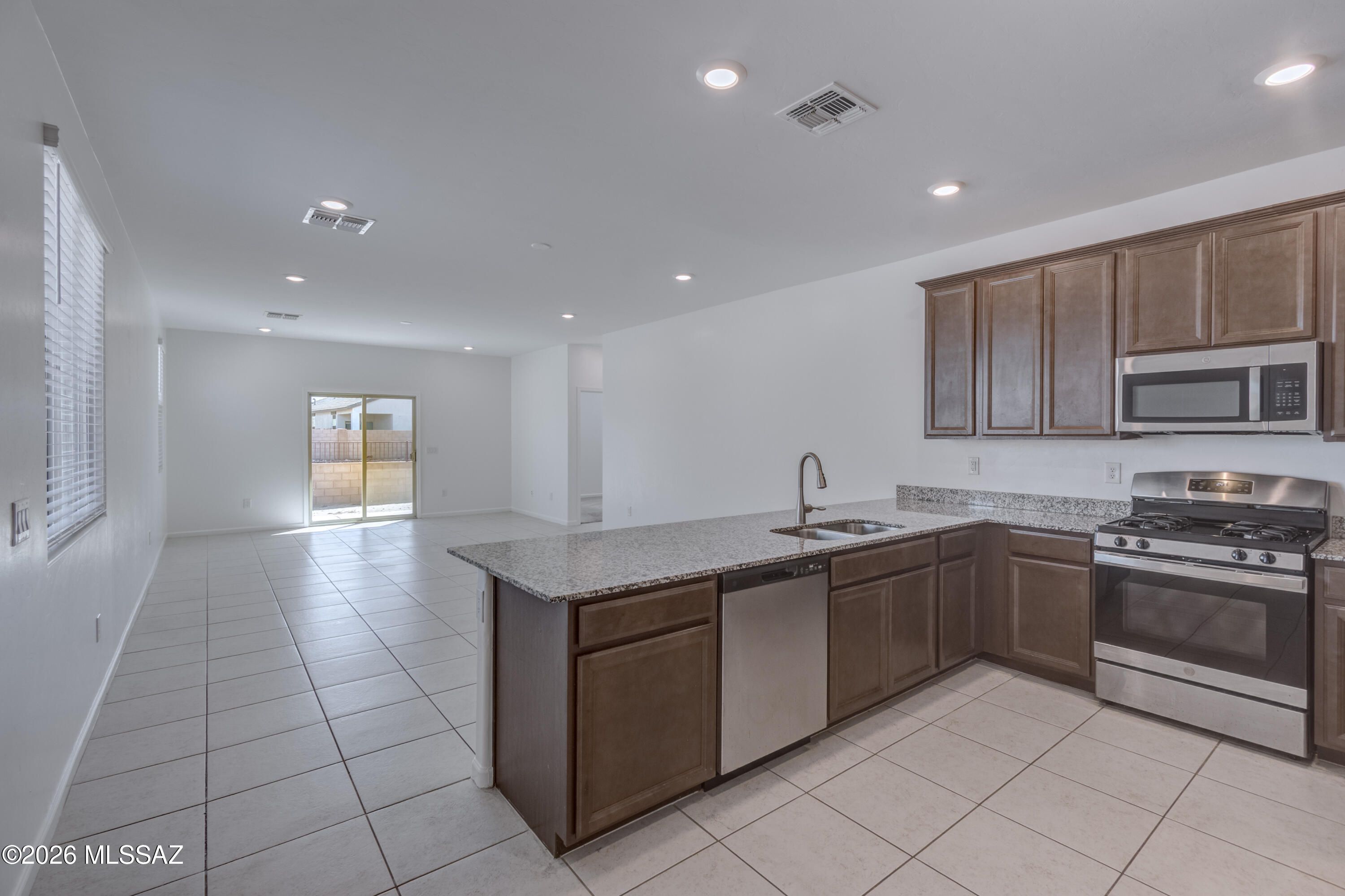 10457 W Vandever Drive