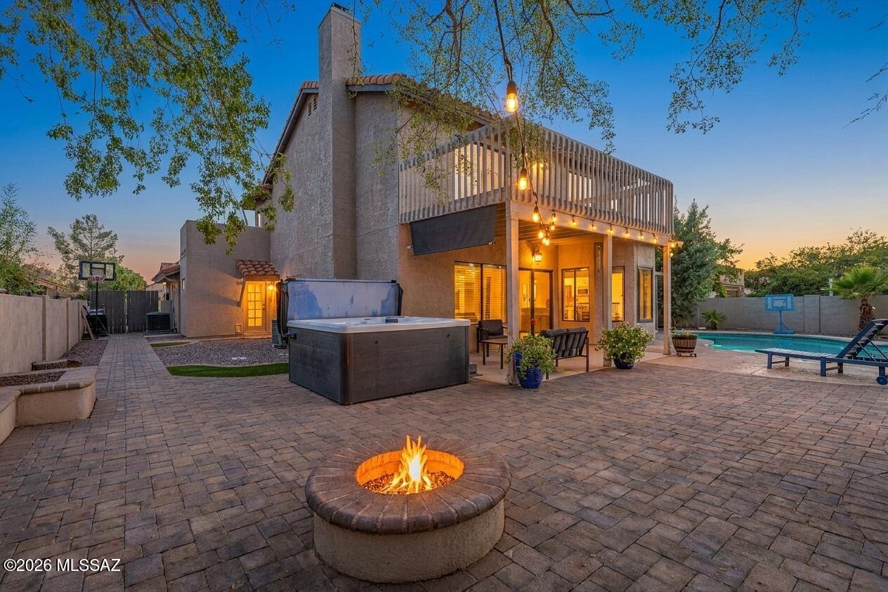 1060 W Antelope Creek Way