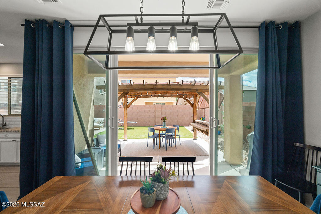 Entrada La Villita SQ20161810742 - Residential