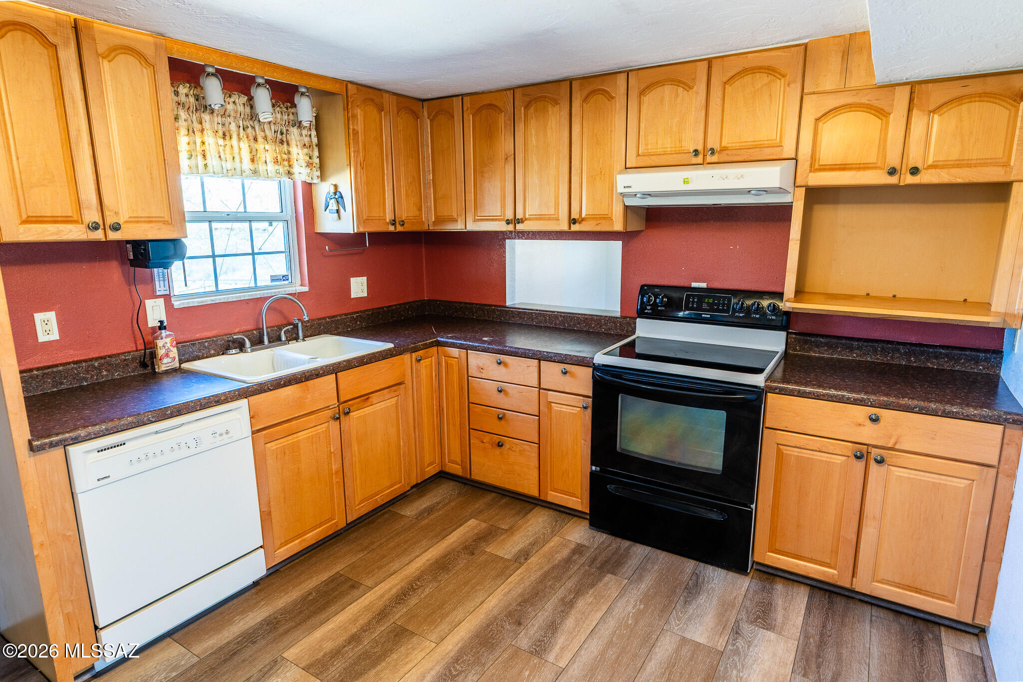 J - Six Ranchettes Unit NO. 7 (205-221, 237-423) - Residential