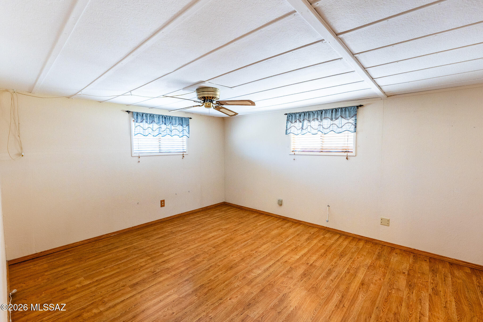J - Six Ranchettes Unit NO. 7 (205-221, 237-423) - Residential