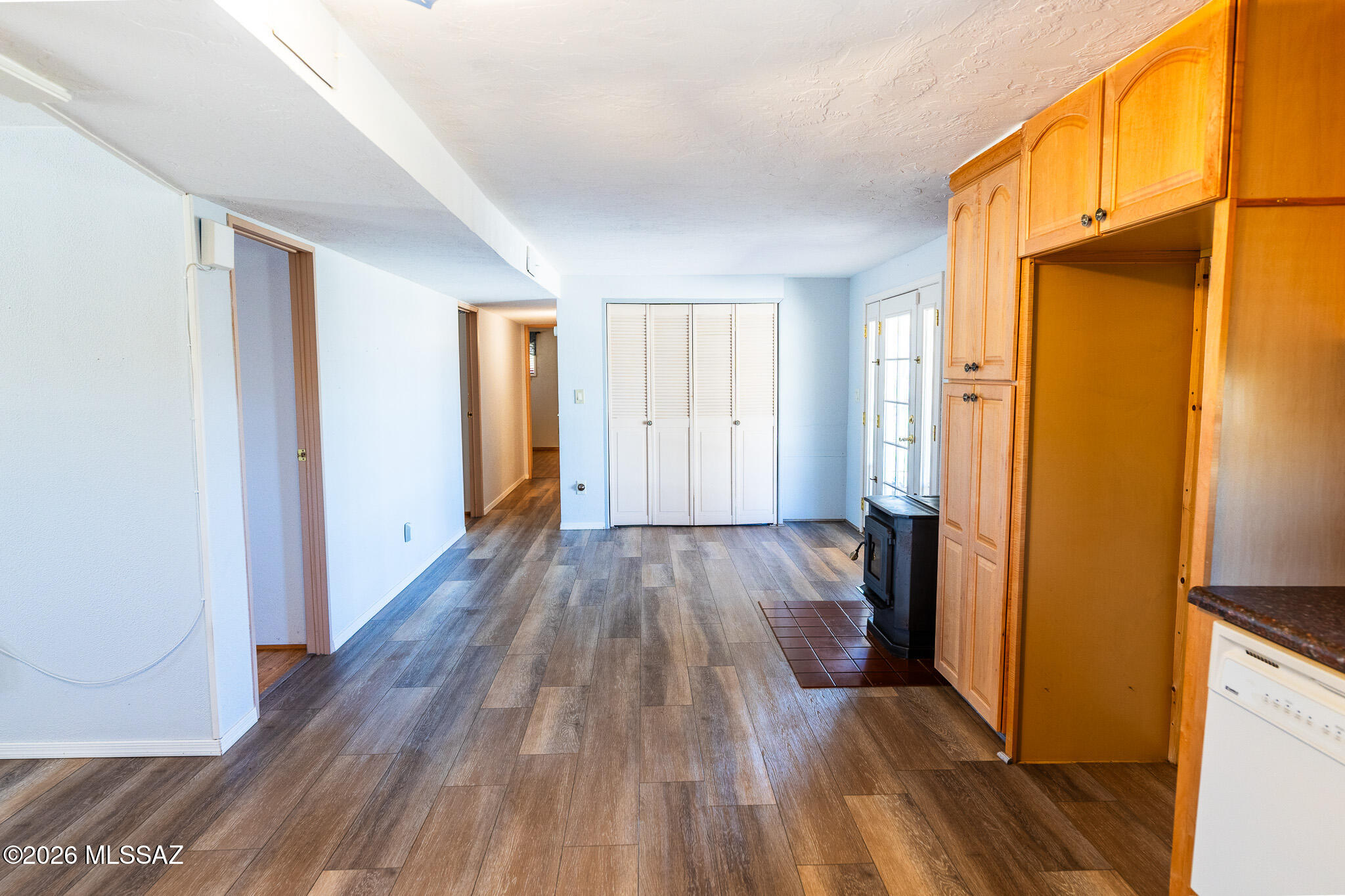 J - Six Ranchettes Unit NO. 7 (205-221, 237-423) - Residential