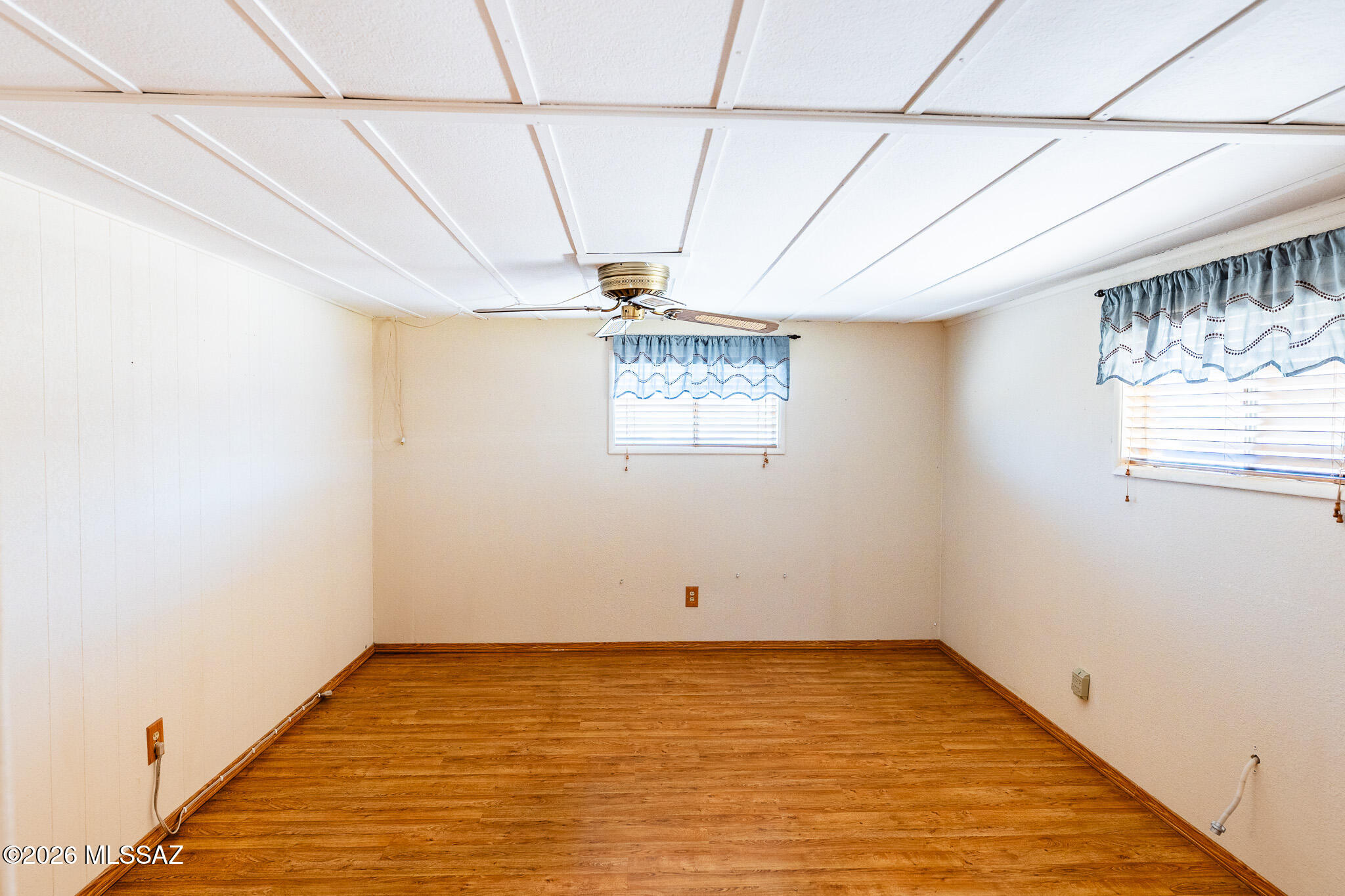 J - Six Ranchettes Unit NO. 7 (205-221, 237-423) - Residential