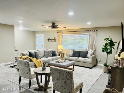 4335 N La Linda Rama Tucson AZ 85718