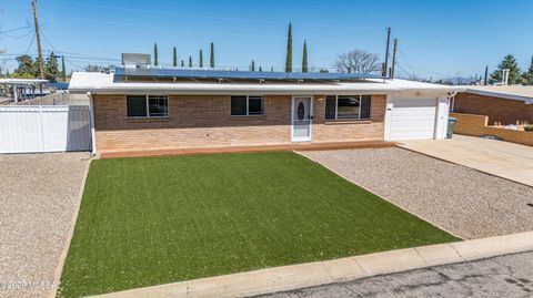 Photo of 1355 E Sierra Drive, Sierra Vista, AZ 85635 (MLS # 22606947)
