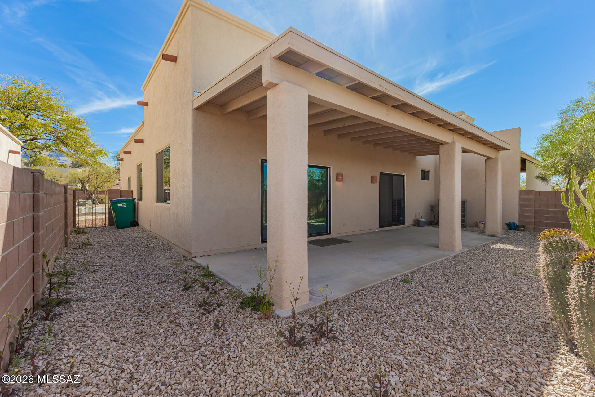Peppersauce Townhomes(1-21) - Residential
