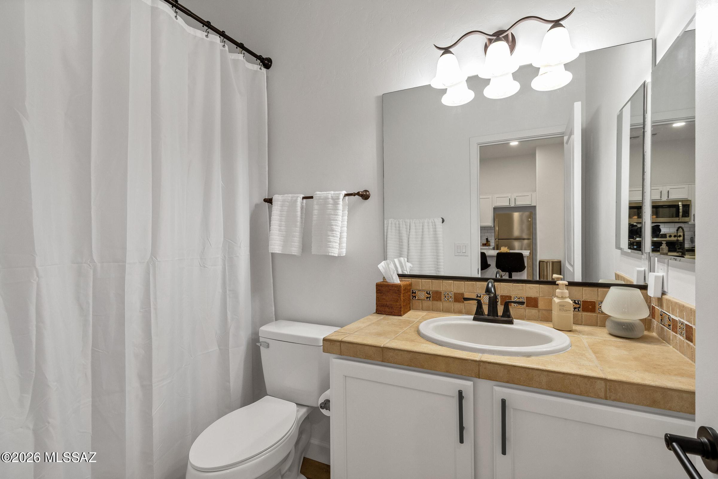 Placita Escondida Bldgs 18-20 Units 1-204 - Residential Lease