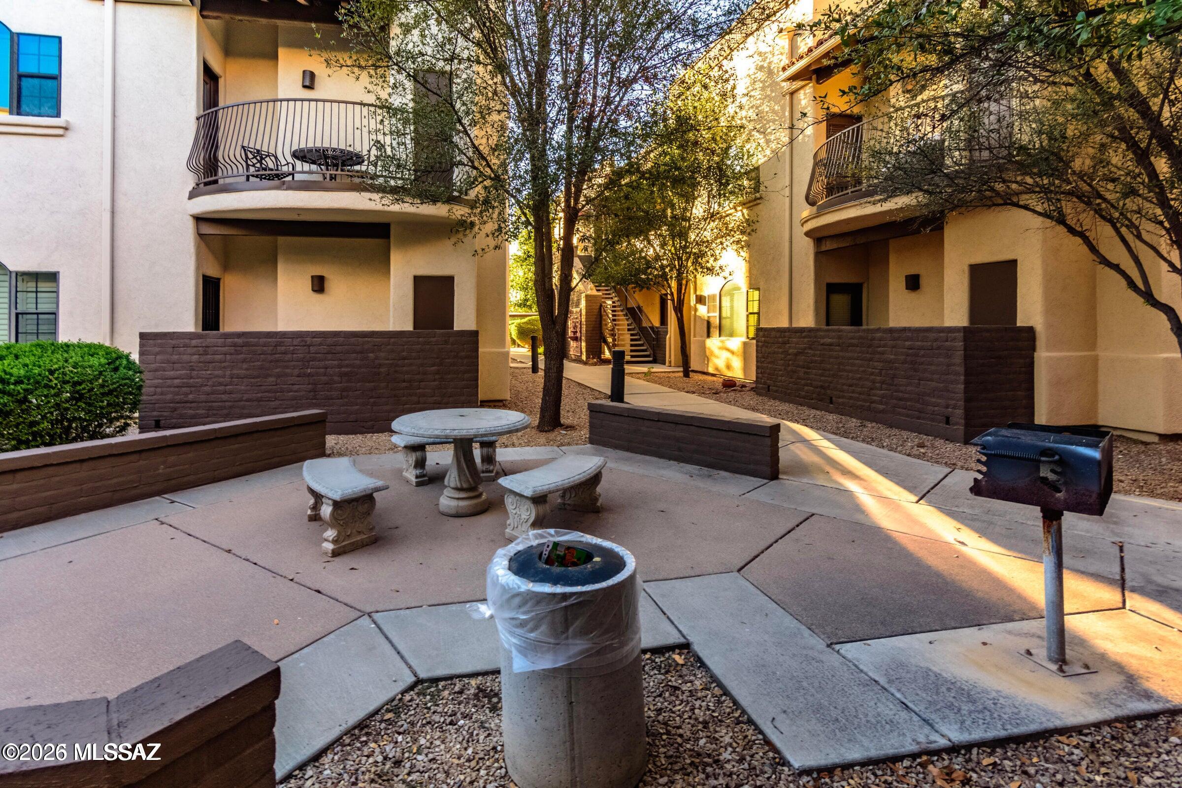 Placita Escondida Bldgs 18-20 Units 1-204 - Residential Lease