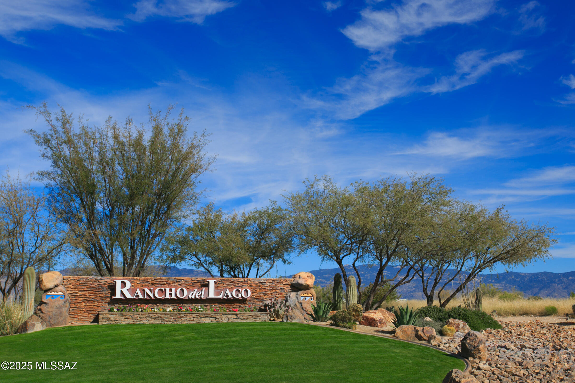 Rancho Del Lago (541-607) - Residential