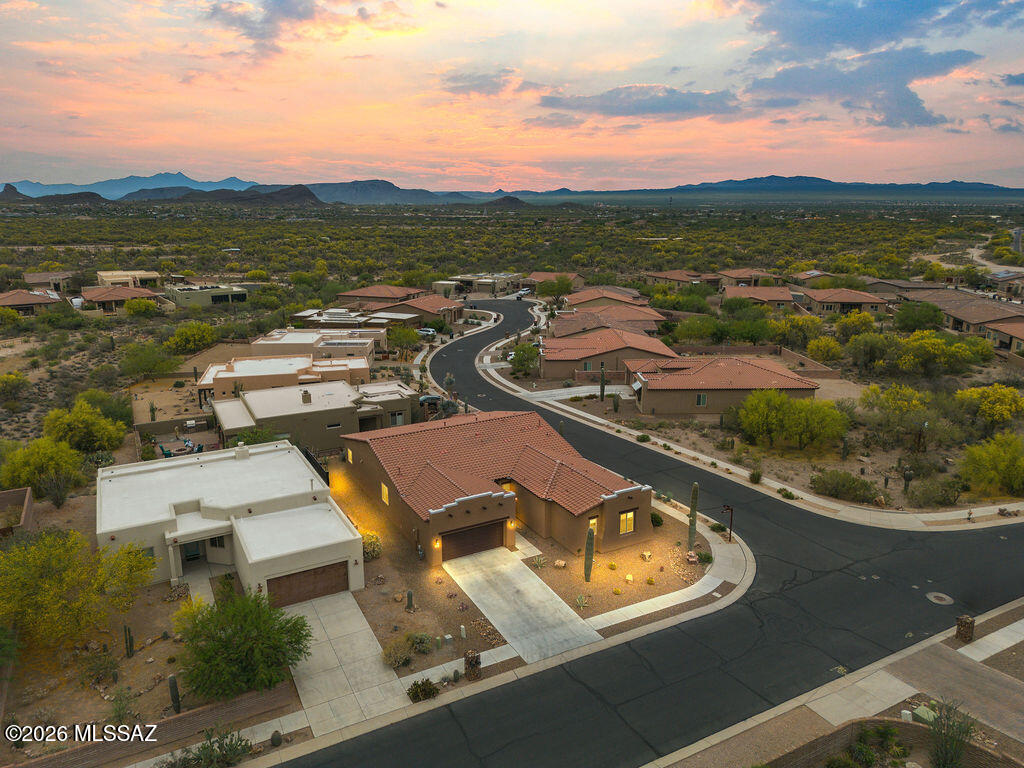 5227 W Golden Vista Way