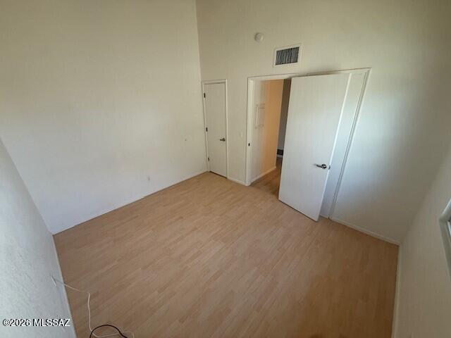 Country Club Annex - Residential Lease