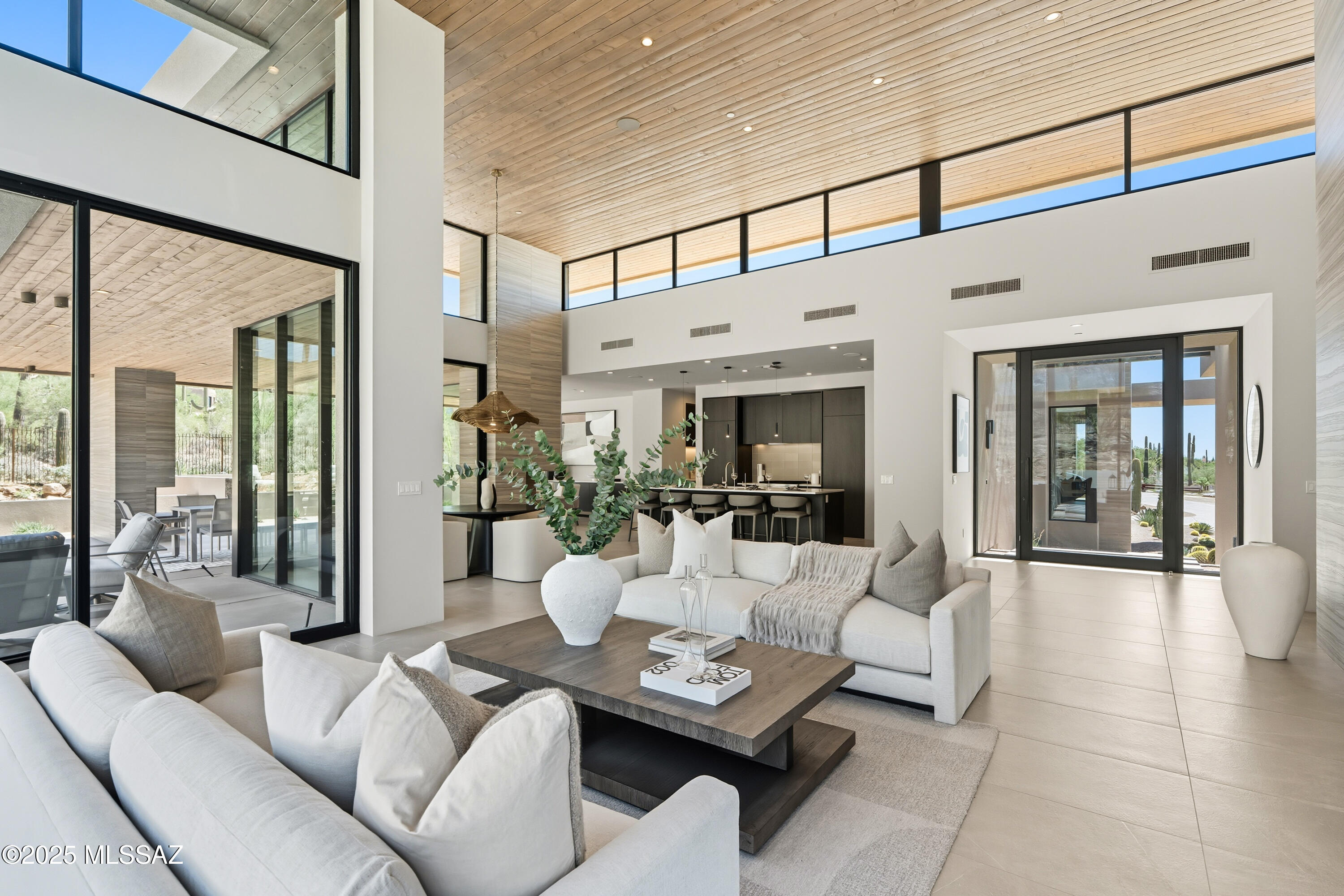 6384 W Rockpoint Ridge Place