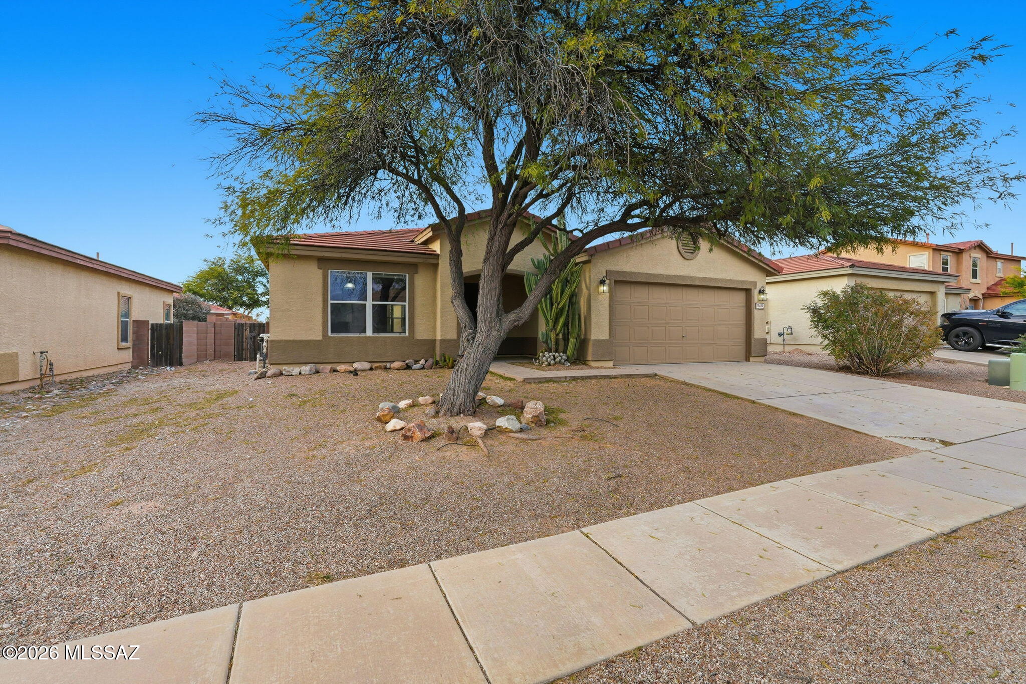 13653 E Oxmoor Valley Drive