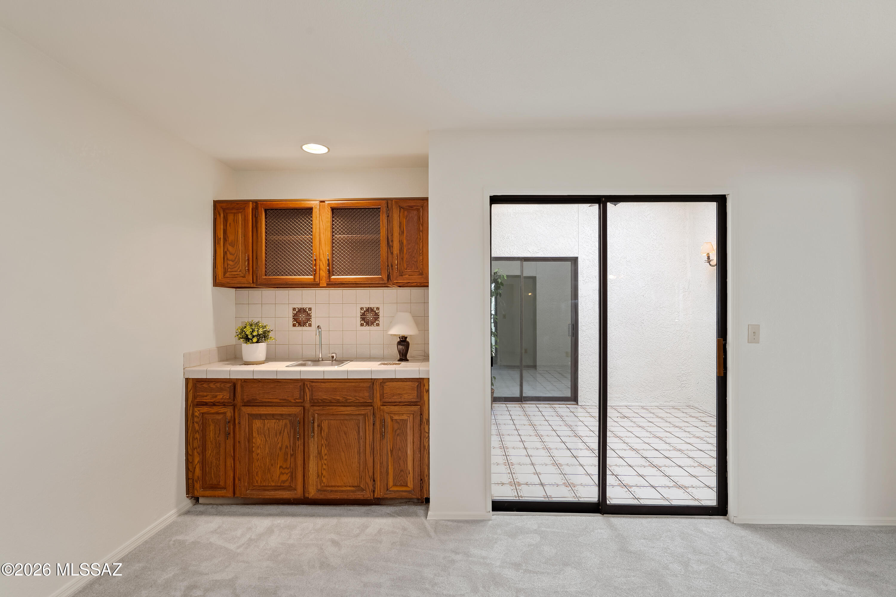 La Canada Village I (1-28) - Residential