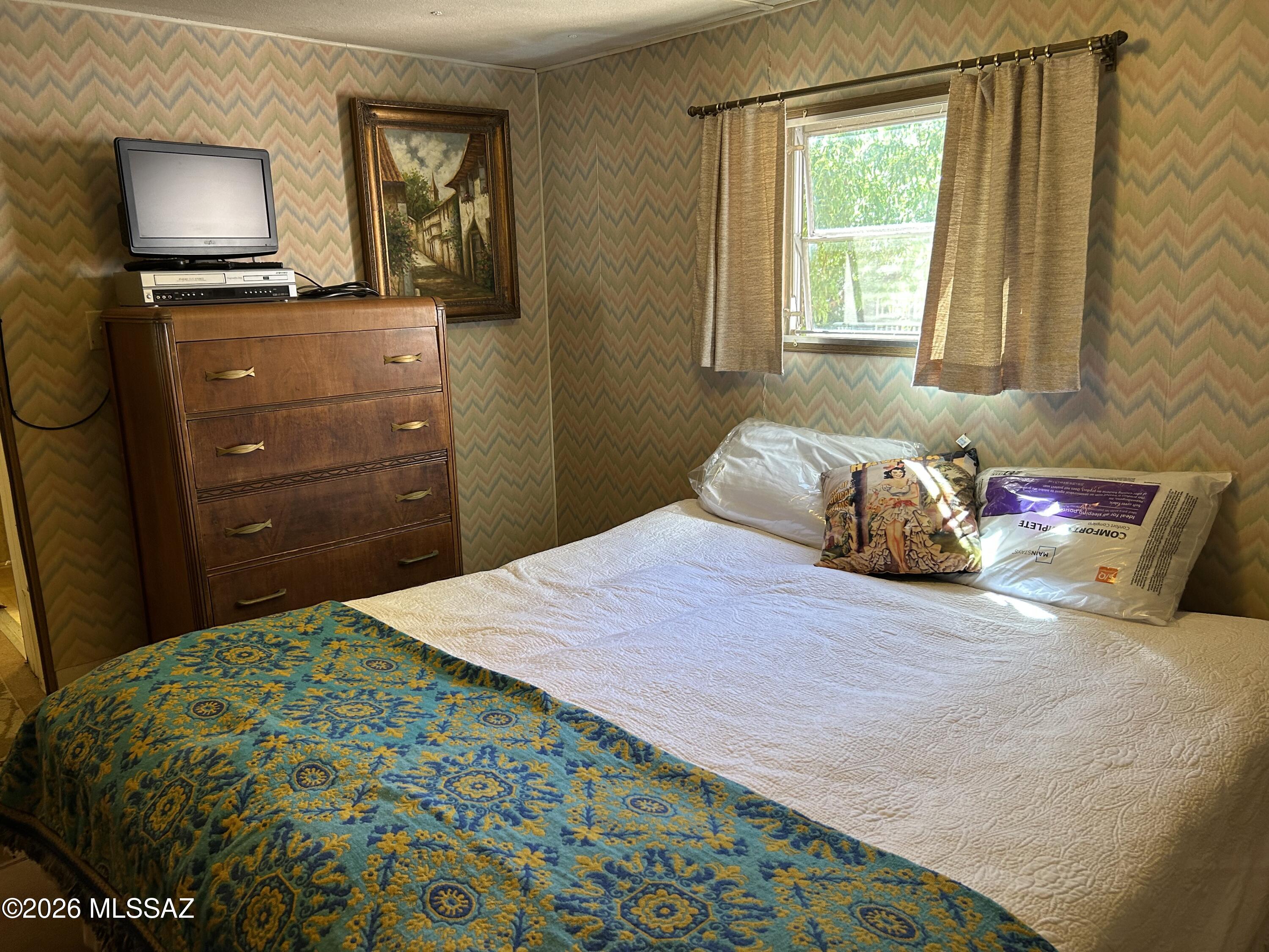Fairlawn Manor - Residential