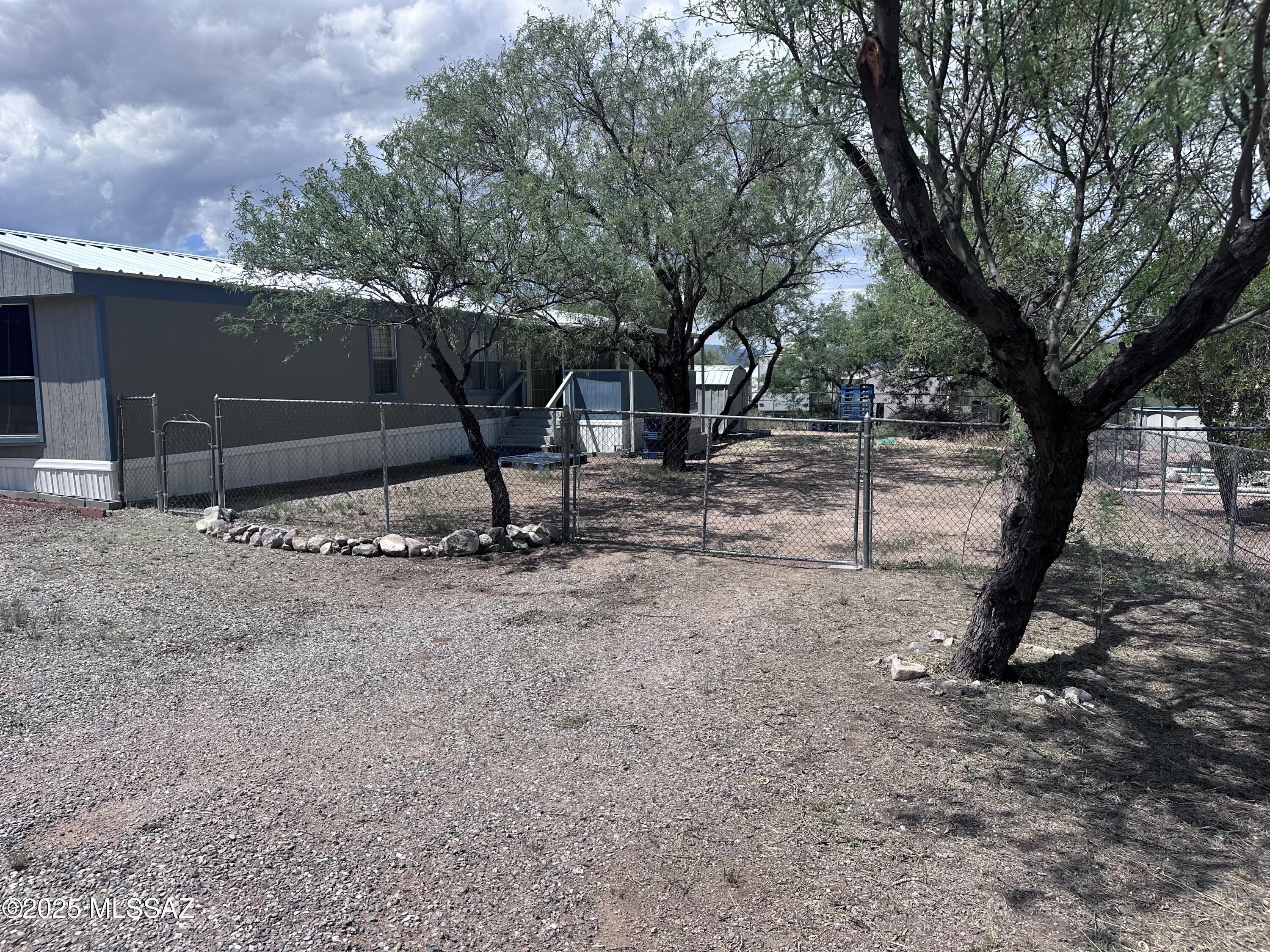 Mescal Lakes - Residential