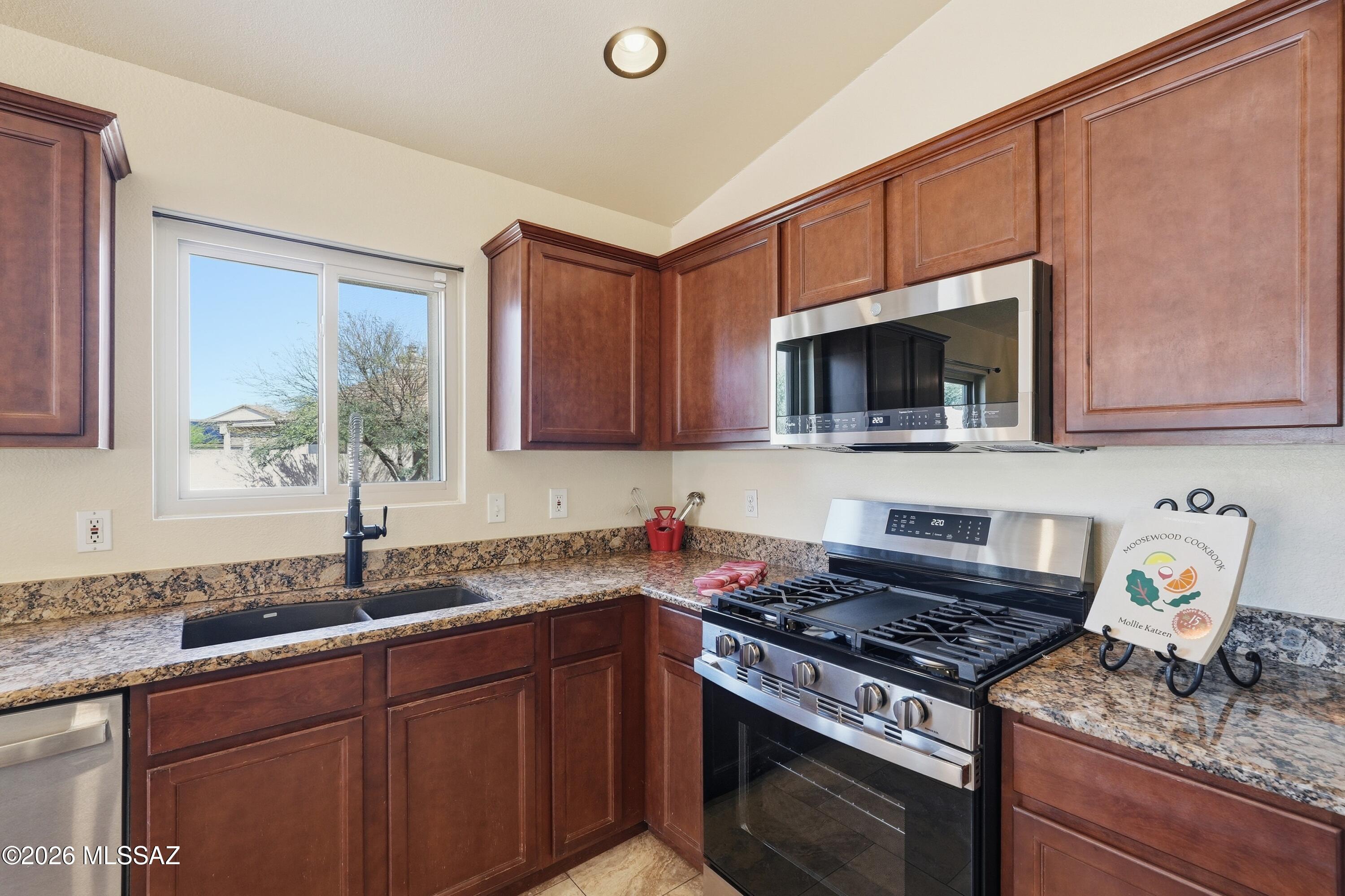 7008 W Sauceda Drive