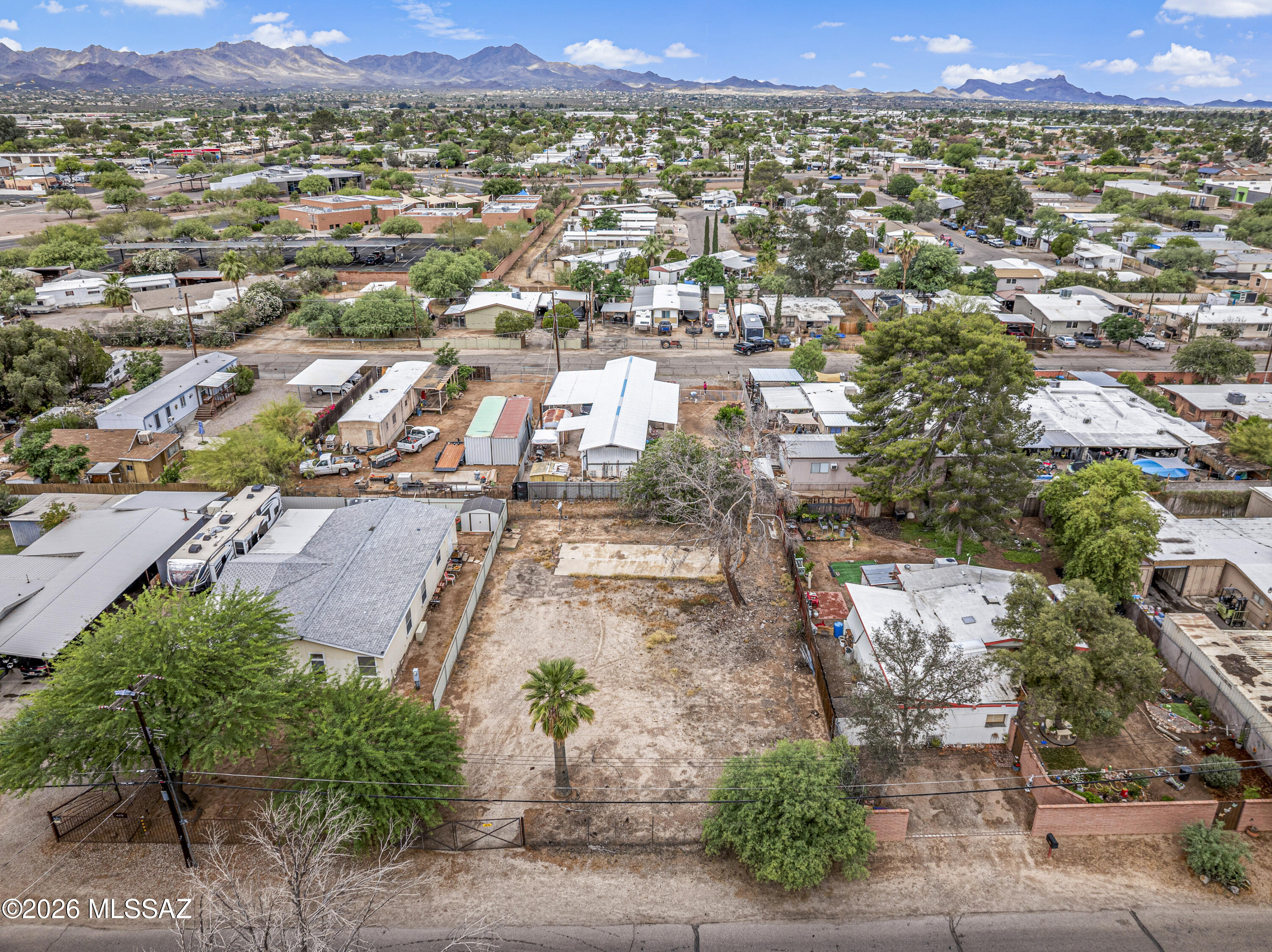 Pomona Addition - Land