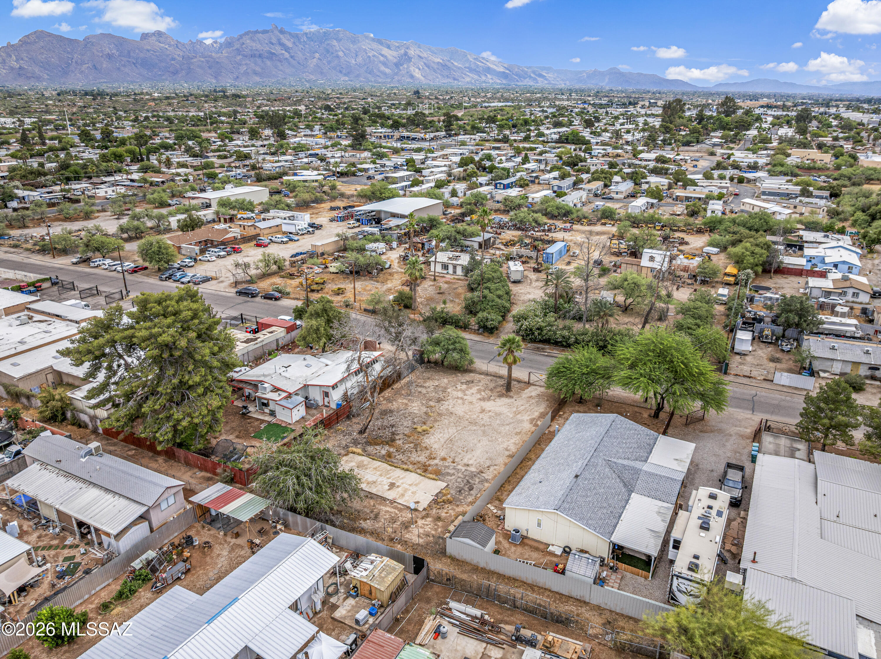 Pomona Addition - Land