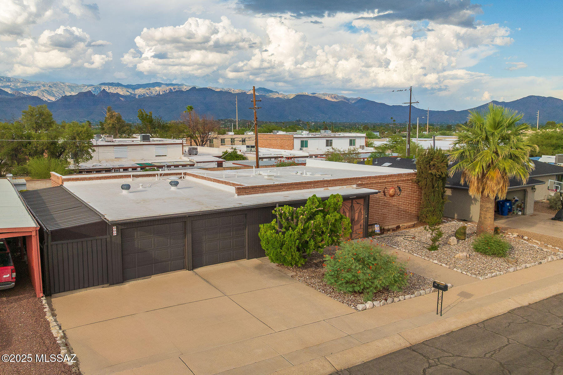 Eastern Hills BLKS 1  2  3 - Residential