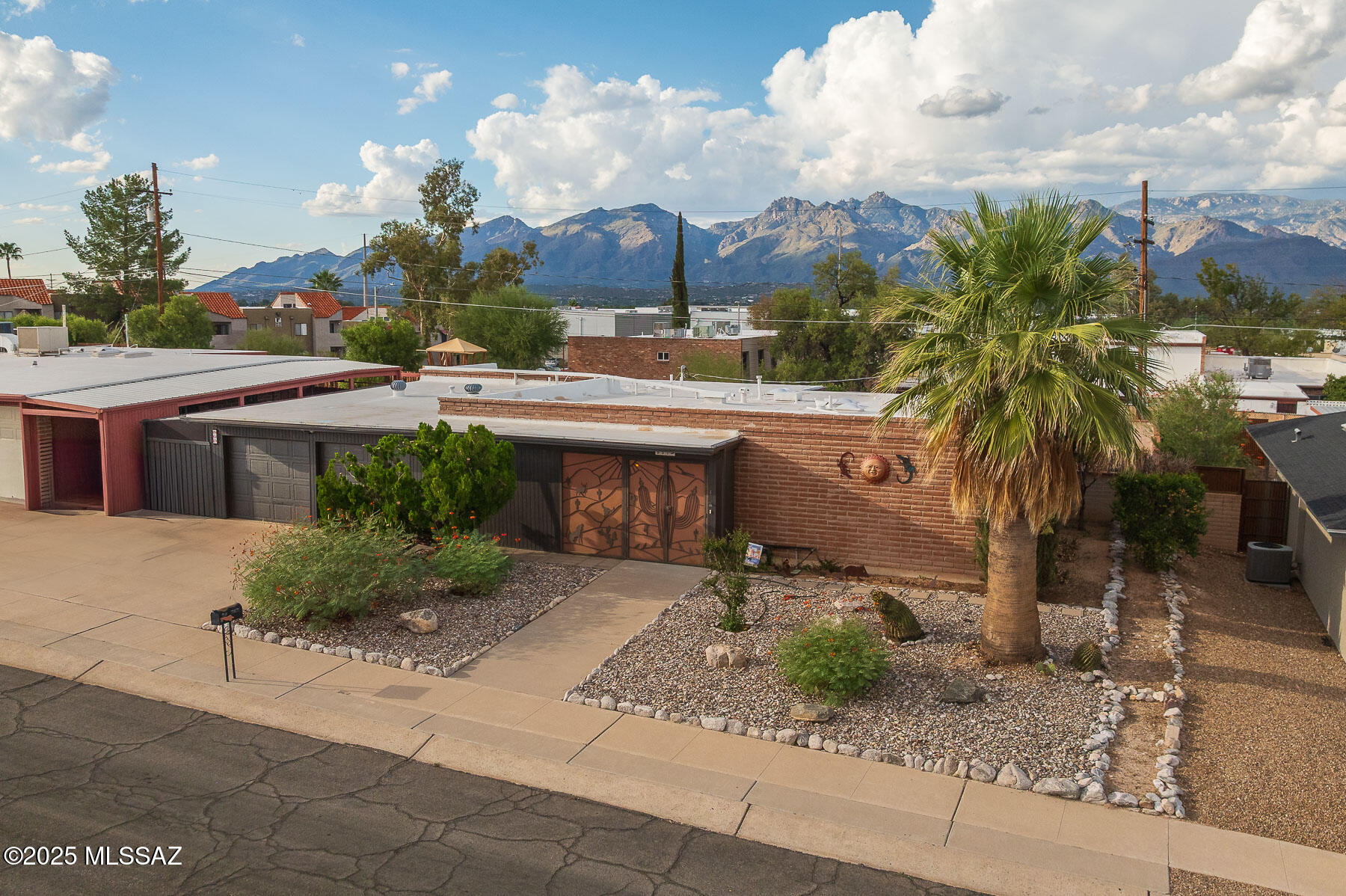 Eastern Hills BLKS 1  2  3 - Residential