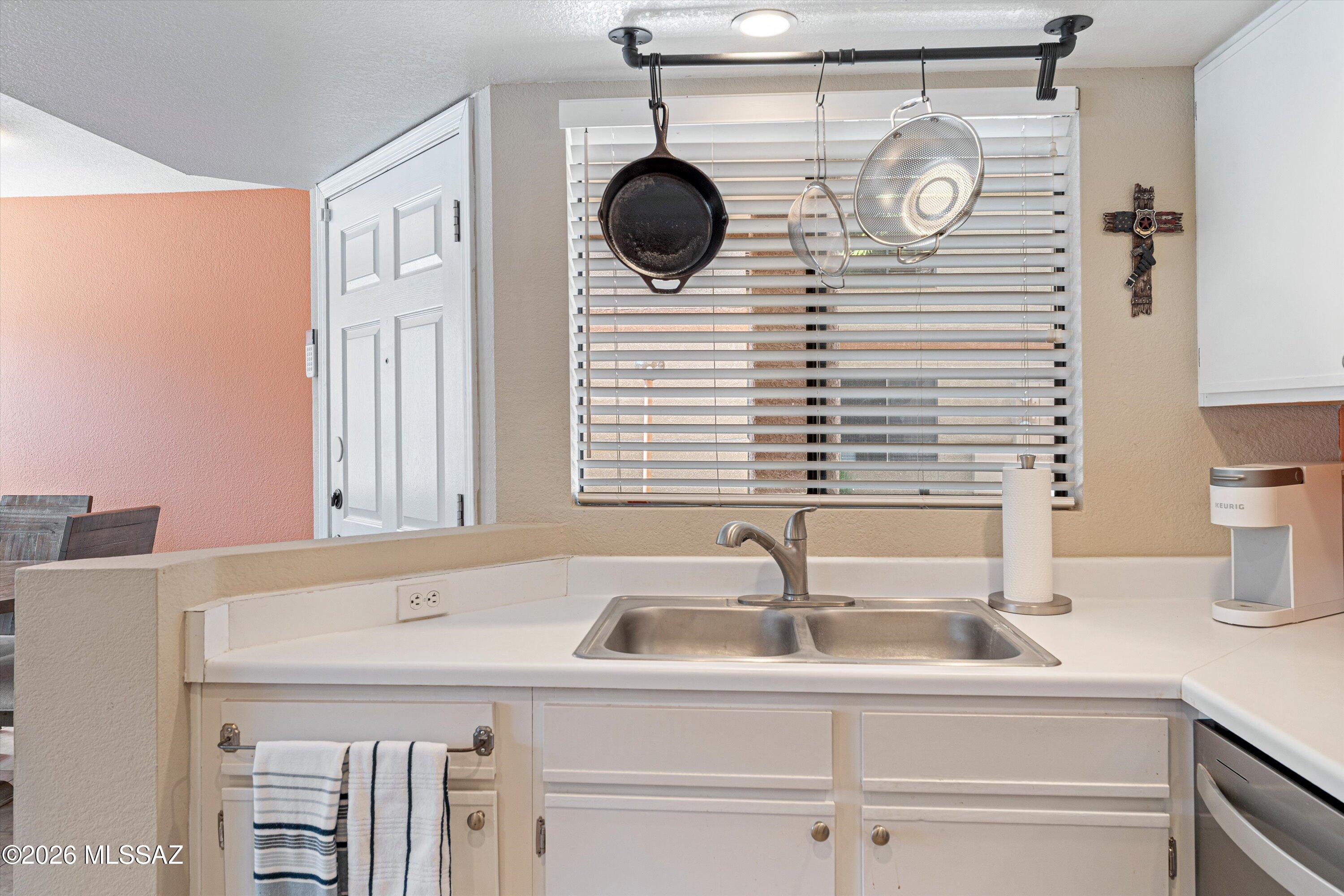 7255 E Snyder Road 4105