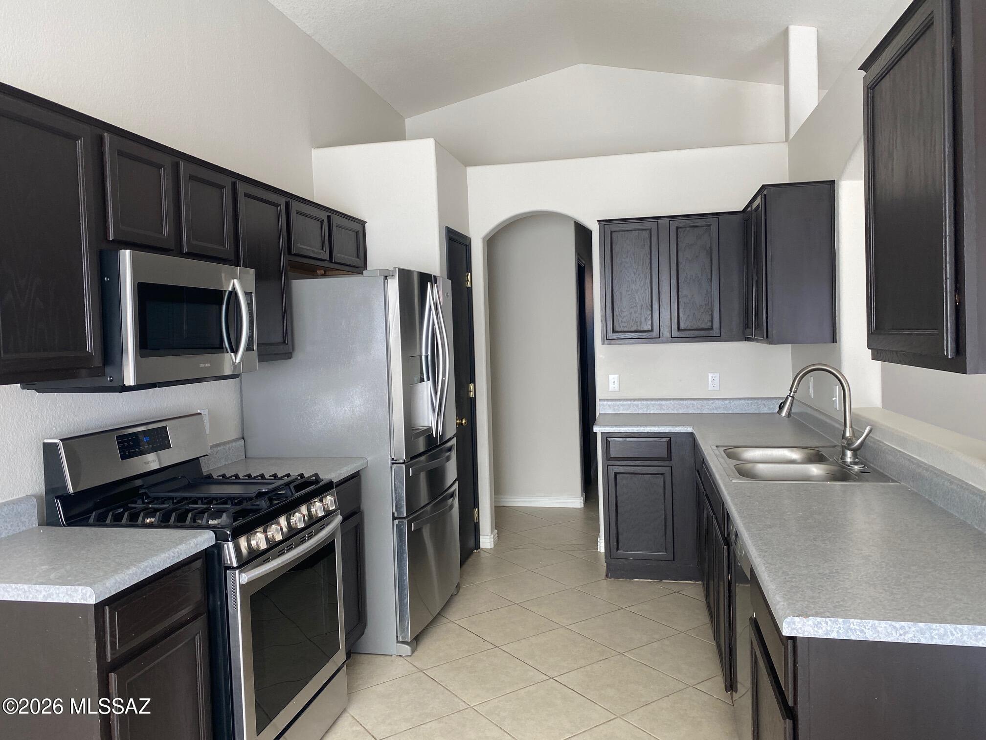 Sonoran Vista@Continental Ranch - Residential Lease