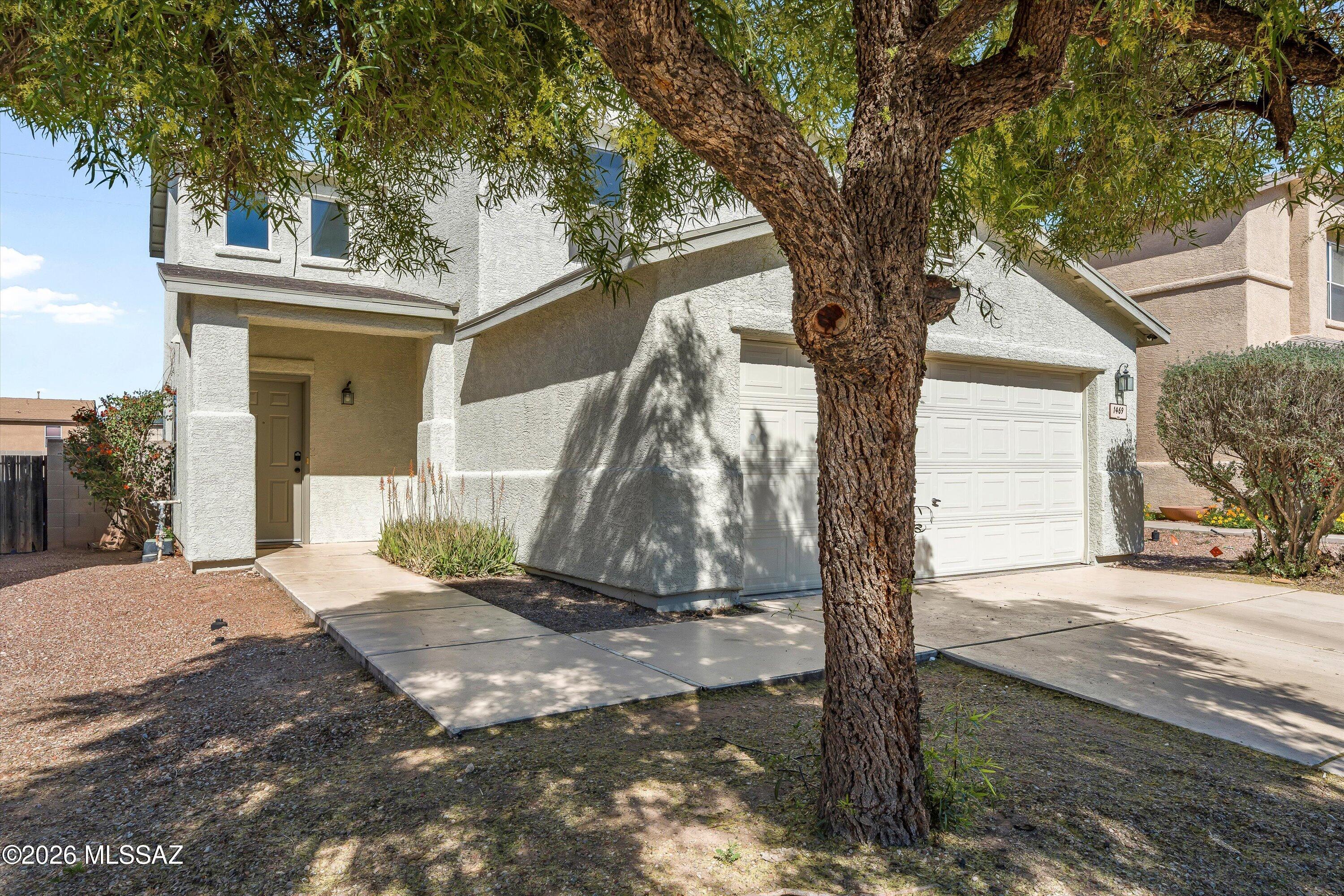 1469 E Wedwick Street