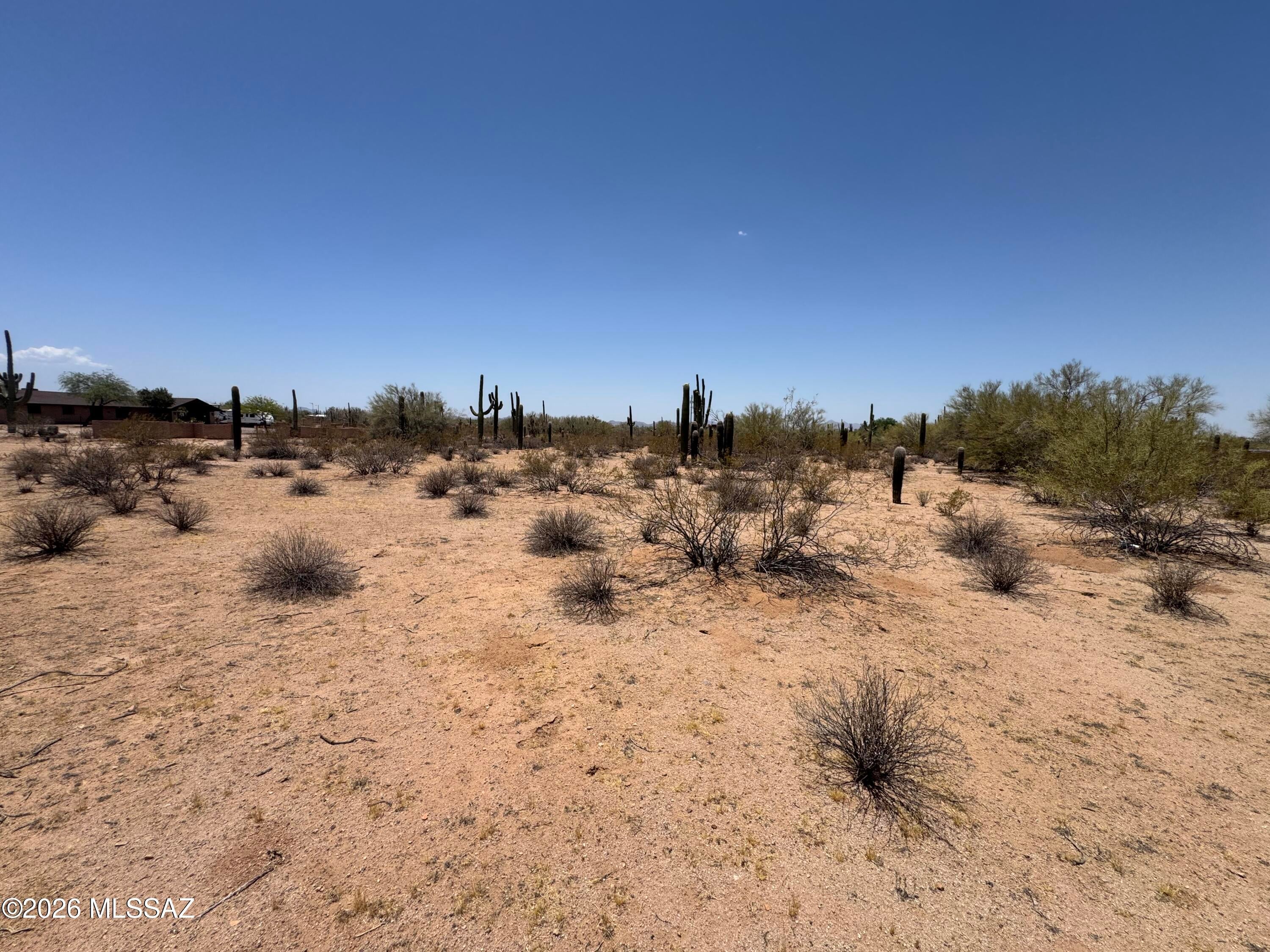 7350 N Sandario Road