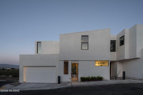 Photo of 1380 W Sentinel View Loop, Tucson, AZ 85745 (MLS # 22603857)