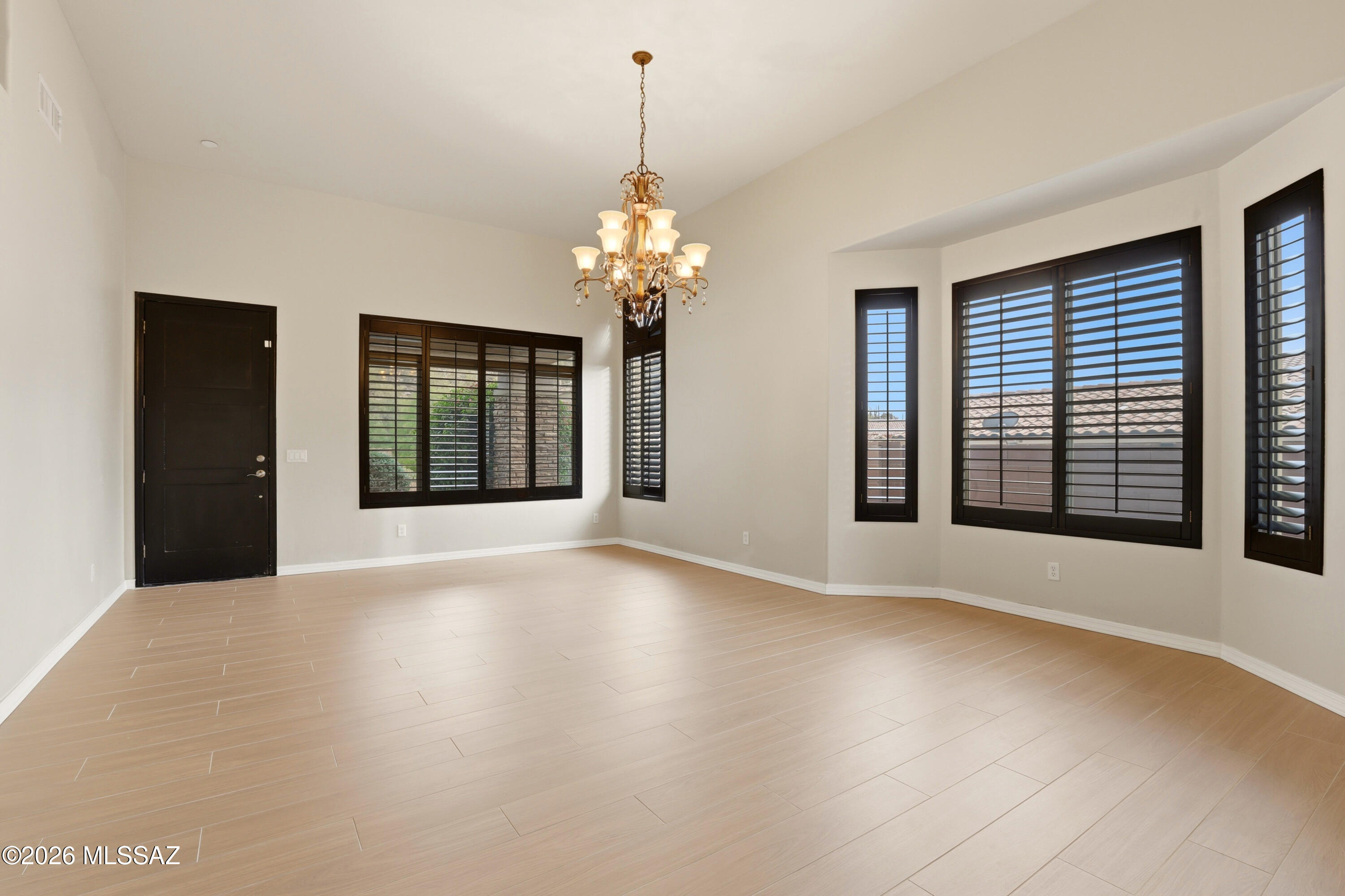 Sabino Mountain (1-290) - Residential