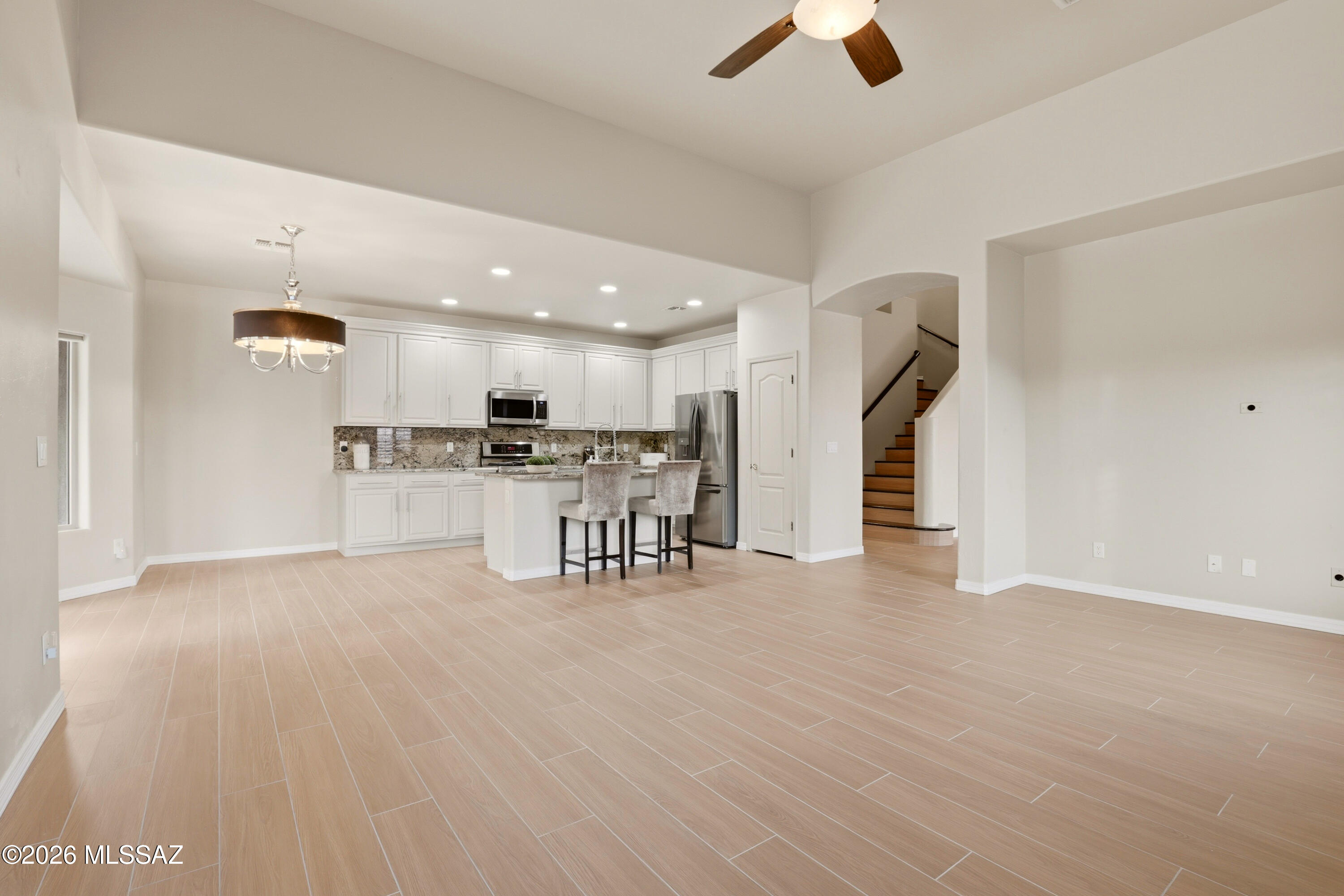 Sabino Mountain (1-290) - Residential