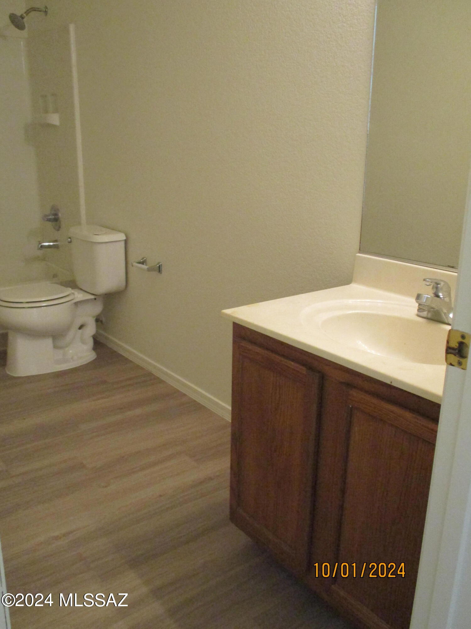 River Terrace (1-76) - Residential Lease