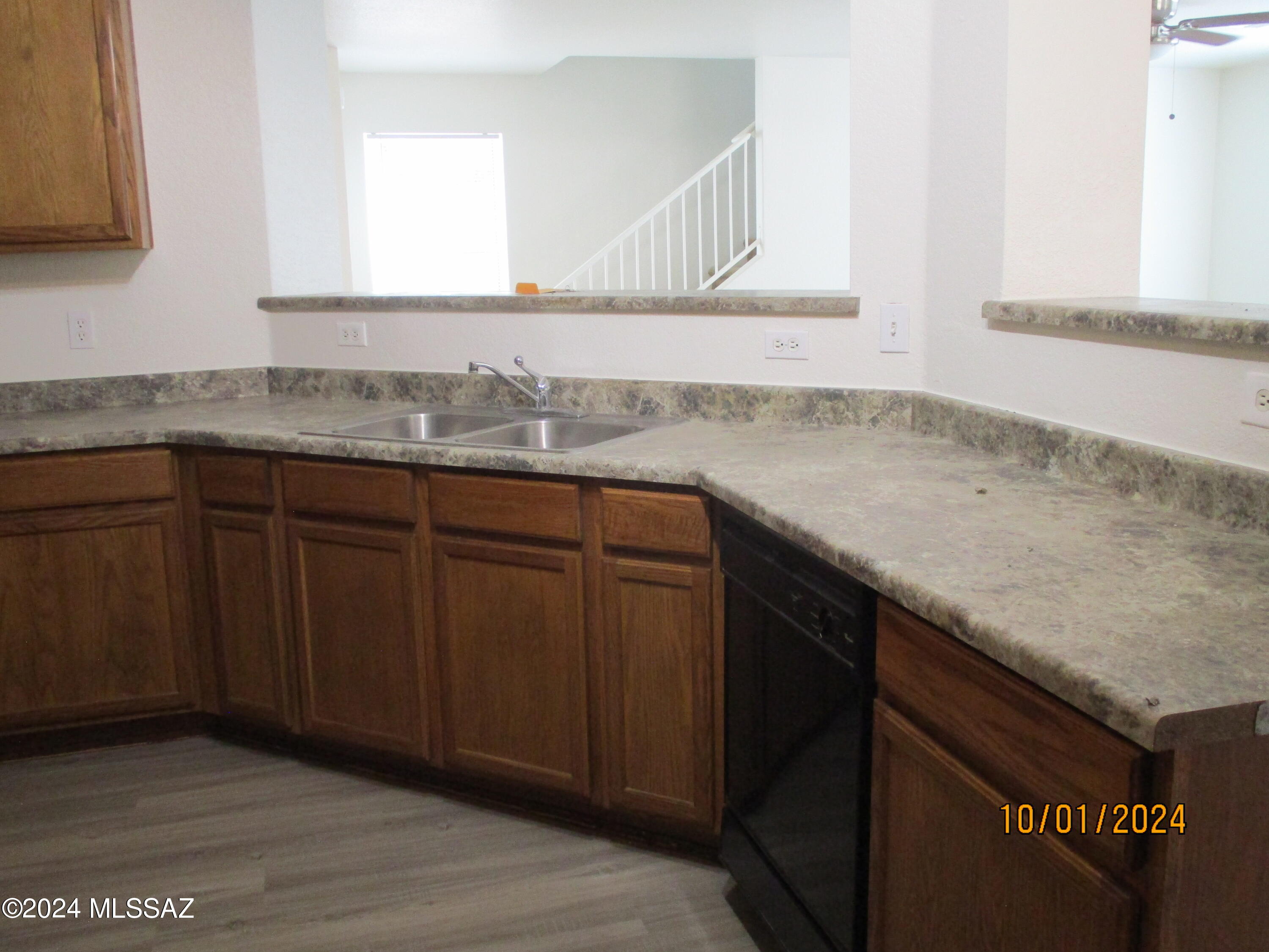 River Terrace (1-76) - Residential Lease